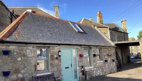 Cottage in Mid Calder Village near Edinburgh - Foto 3