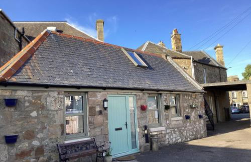 Cottage in Mid Calder Village near Edinburgh - Foto 3