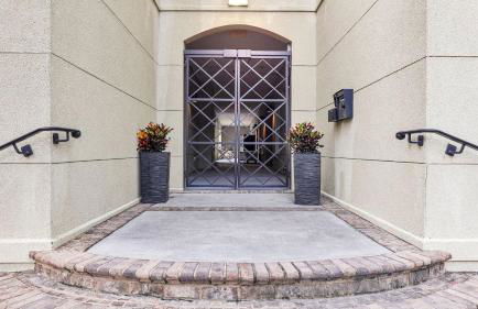 Walkable Historic District Stay 2 Units Sleeps 14 The Juliette by AvantStay - Foto 29