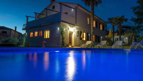 Villa Palma Karojba - Photo 1