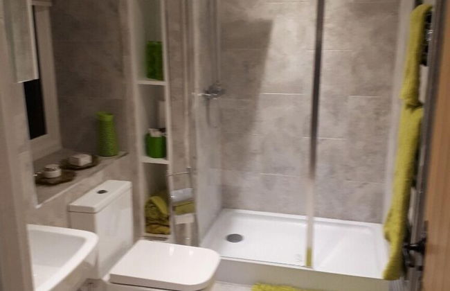 Bluebell House 5 Star Luxury 4 Bdrms and hot tub - Foto 16