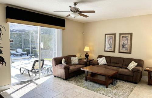 537 4BR Private Pool Spa Conservation Views 2 Masters Near Disney - Foto 42