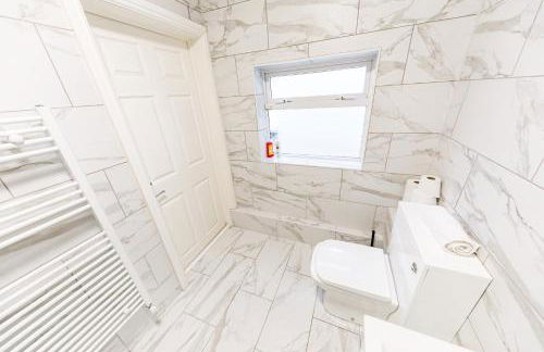 3Bed Cottage - WiFi & Parking - Perfect for Contractors - Foto 56