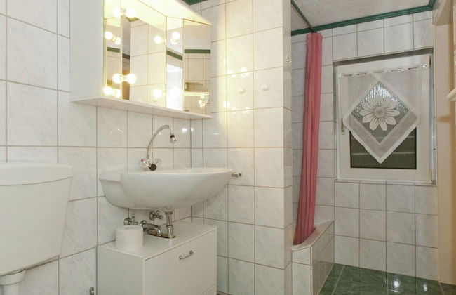 Quiet, Cozy Apartment in Menkhausen near Ski Area - Foto 10