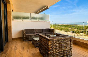 Claudia Luxury Apartment near the beach with a pool, gym, and secure gated parking - Foto 15