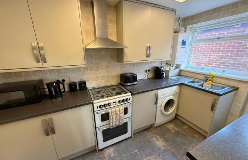 3-Bed Detached House Private Drive for Two Cars - Foto 34