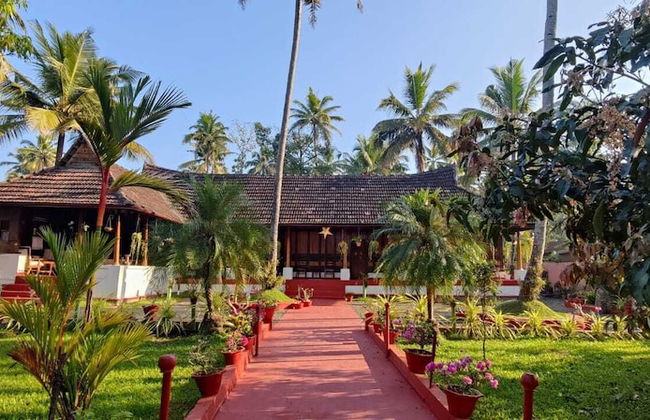 Tentgram Alleppey Riverfront - Foto 12