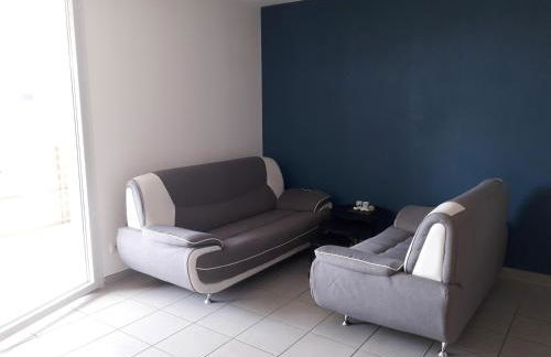 Bel Appartement en résidence avec Parking Privé - Photo 7