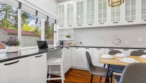 Bellevue Work & Relax Near Downtown - Foto 5, minibar