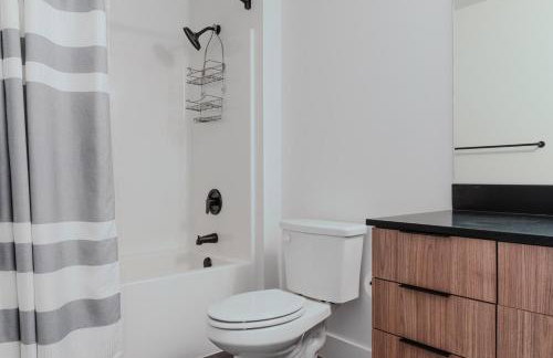 Blueground First Hill rooftop nr stadiums SEA-792 - Foto 11