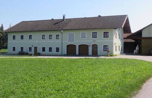 Stadel Hof Altötting - Foto 1