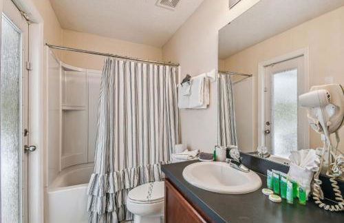 Cozy family Home 5b3b Private Pool 11Mil Disney - Foto 49