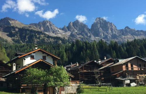 Chalet nel cuore delle Dolomiti - Foto 1