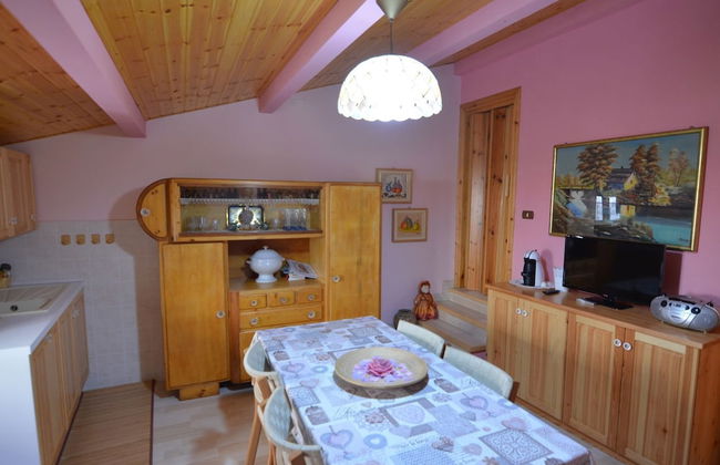 Apartment in Petrella Guidi With Garden Views - Photo 11