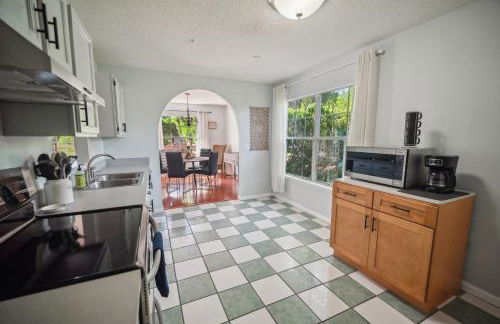 Pondside Perch - Your Waterfront Retreat home - Foto 20