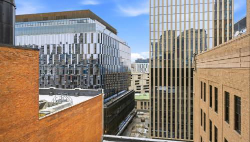 NEW 3BR Stylish Downtown Apartment - Foto 2