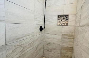 Misty Hollow Tiny Home Cottage - Foto 32