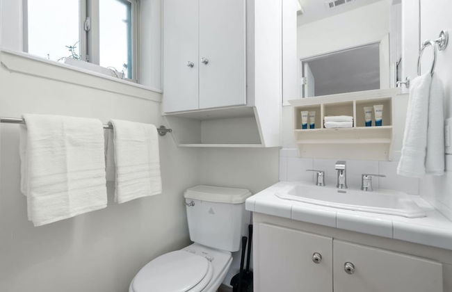 Quiet 4 Bedroom Home Located off Sola - Foto 24