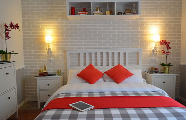 Moonlight Inn Guest House - Photo 8