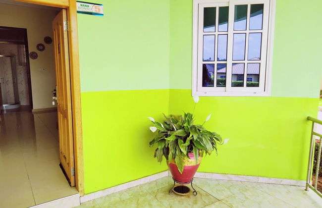 Renajoe Exclusive Centre - Photo 26