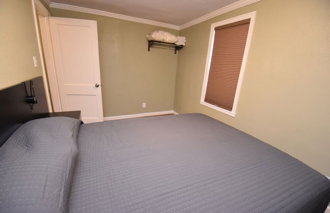 20 min Walk to ND 3 Bedroom 2 Bath Home 54475 - Foto 9