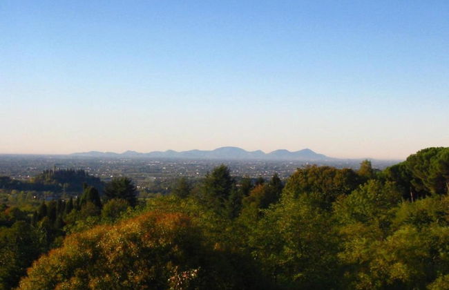 Asolo Retreat With Garden - Photo 19