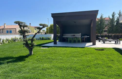 Villa Cedrus - Foto 3