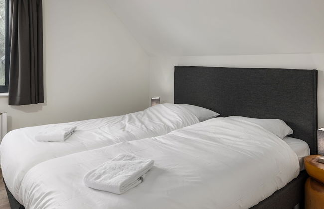 Comfortable Villa With Dishwasher, on a Resort Near the Veerse Meer - Foto 2