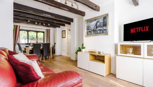 Sunshine Cottage by Happy Sunshine Stay - Foto 2