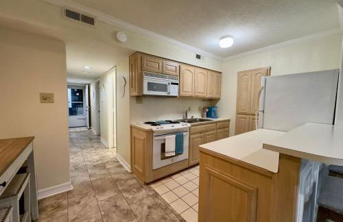 Pleasure Island Marina Condo - Photo 16