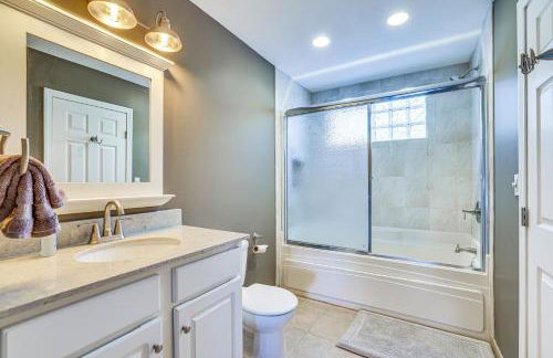 Steps to Lake Tanglwood Tranquil Wooded Retreat - Foto 19