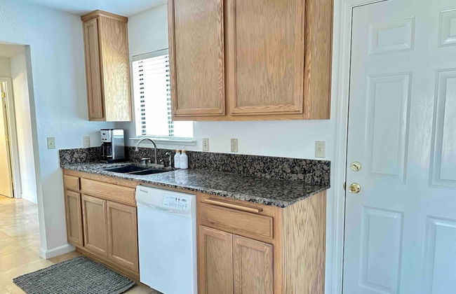 Prime Location Yosemite Adventure by Casa Oso - Foto 17