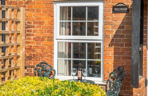 Hollyhocks - Foto 22