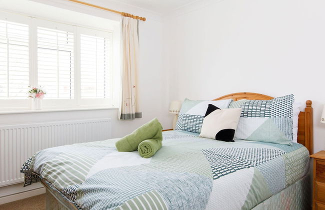 Seaside Retreat 2 Mins to Beach - Photo 12