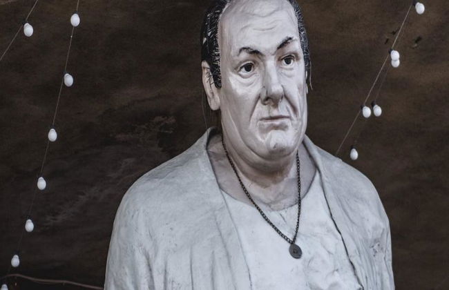 Vilnius: Meet the Alternative Side of the City - Private Tour - Photo 3