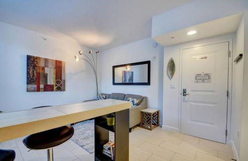 One bedroom in amazing condoBeach pass included! - Foto 5