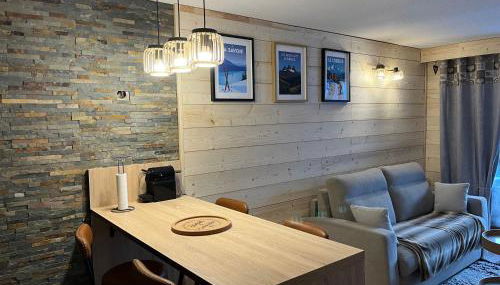 LE CORBIER Vue pistes Studio 5 personnes entièrement rénové et labellisé Qualité Hébergement Sybelles - Foto 2