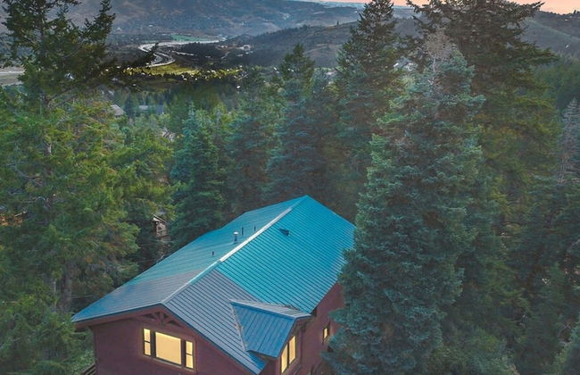 Reduced Nightly Rates! Park City Cabin, Hot Tub, Fire Pit - Sleeps 14 - Photo 27