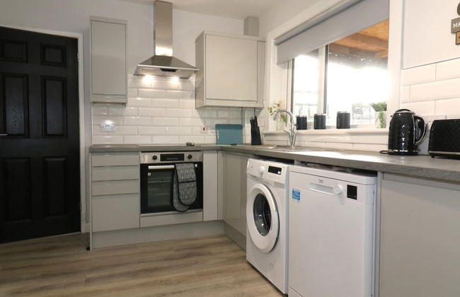 Sunnyside House - Holytown - Photo 11