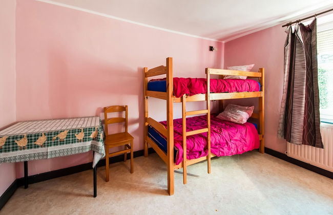 Forestside Escape for 15 Guests - Photo 4