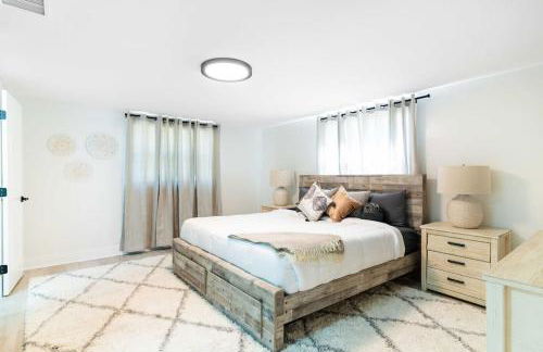 Renovated 3B 2BA, oasis yard Hot tub - Foto 15