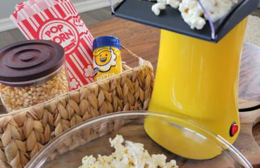 Deluxe 2BR Near Amp, Culture & Walmart wPool - Photo 7