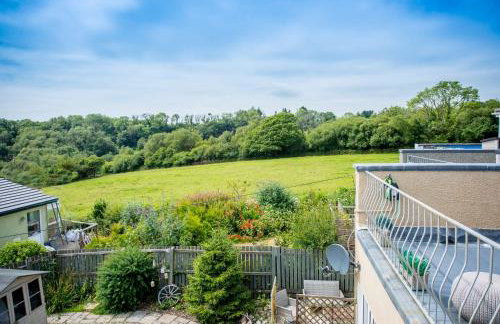 Welcoming Pembrokeshire home, perfect escape for couples, beach 5 mins, doorstep walks - Foto 5