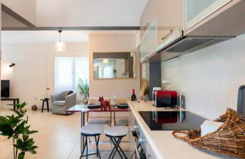 Vouliagmeni Thalassa Apartment - Photo 16