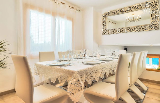 White Rock Villa With Breathtaking Views and Pool - Foto 23