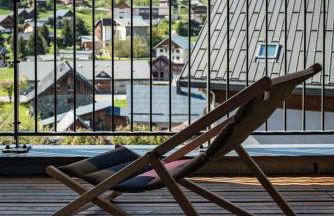 Duplex in Albiez-Montrond with balcony - Photo 22