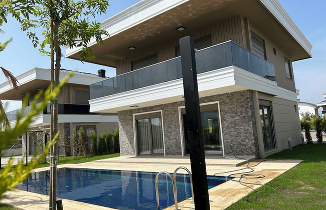 Nirvana Holiday Homes - Foto 38