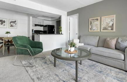 Landing Spectacular 1BD Gym Pool - Photo 31