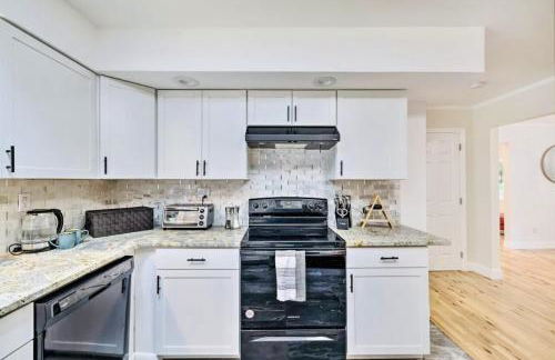 Oasis Hot Tub Pool Game Room - Foto 36