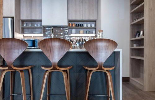 Urban Modern Living PERFECT for long term stays - Foto 12